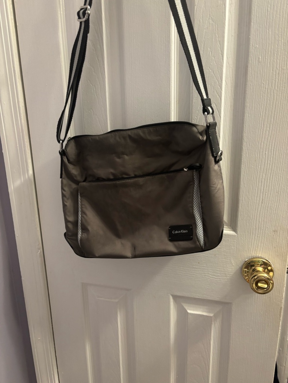 Calvin Klein Green Nylon Messenger Bag